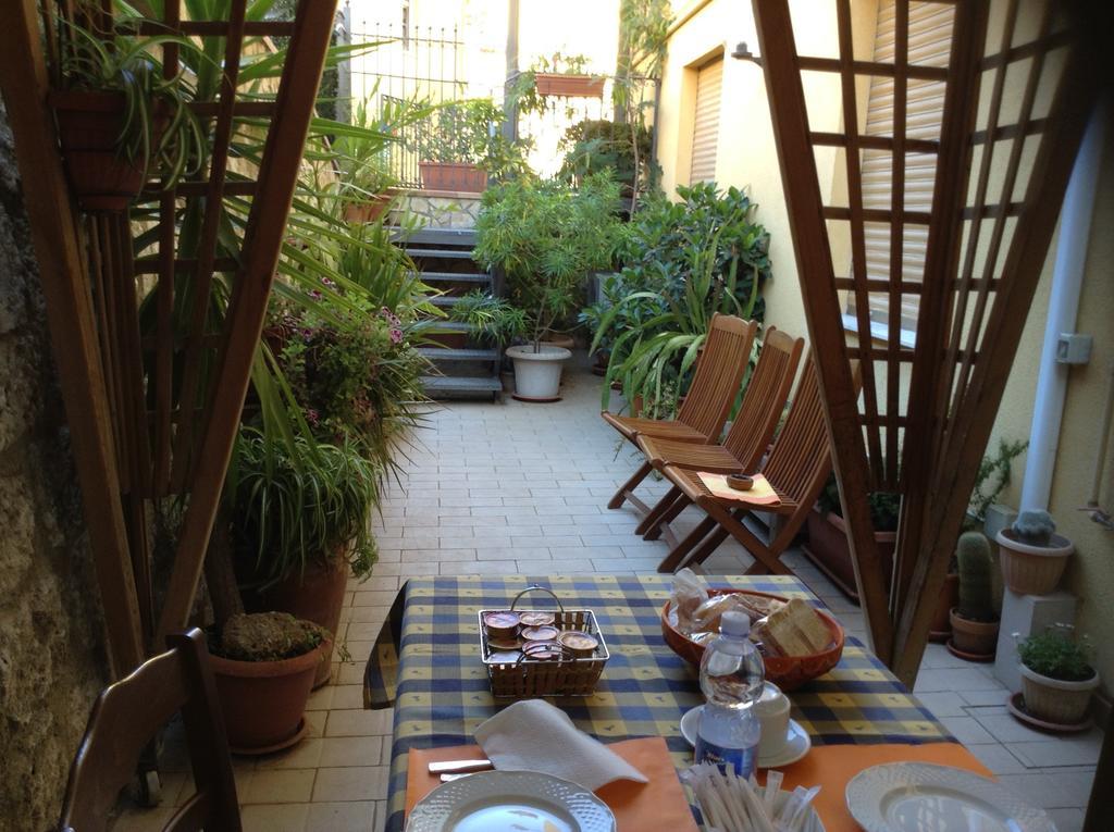 Il Mandorlo Bed & Breakfast อากริเจนโต ภายนอก รูปภาพ