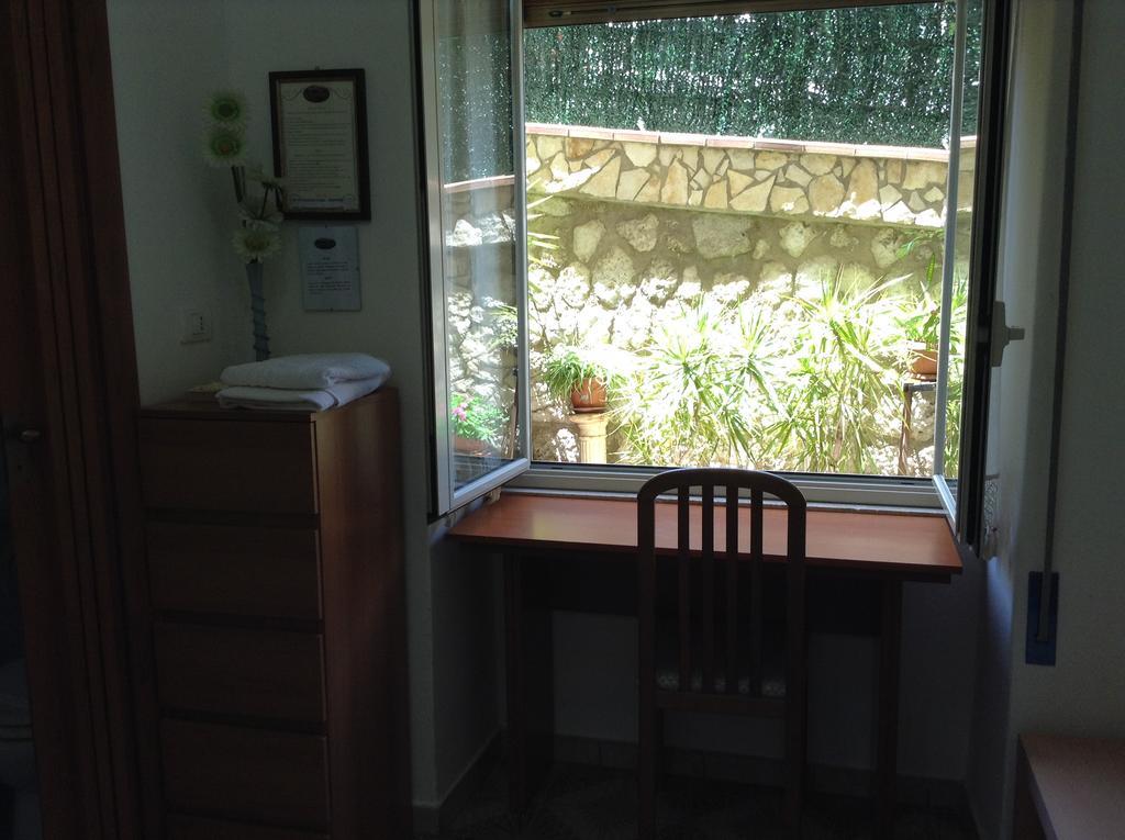 Il Mandorlo Bed & Breakfast อากริเจนโต ภายนอก รูปภาพ