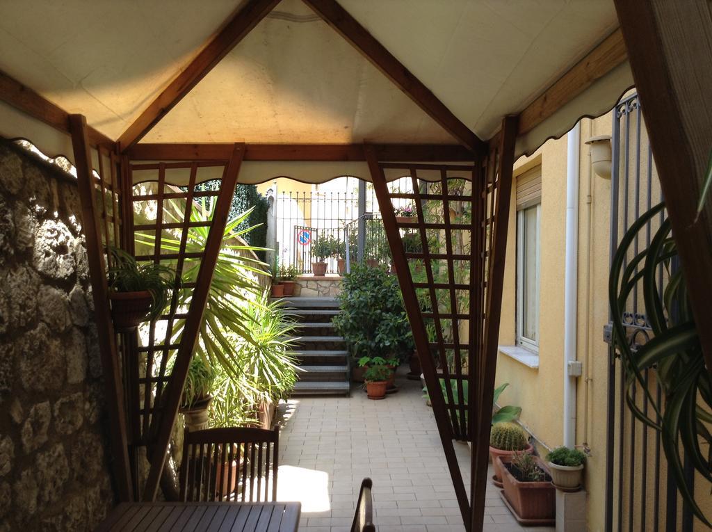 Il Mandorlo Bed & Breakfast อากริเจนโต ภายนอก รูปภาพ