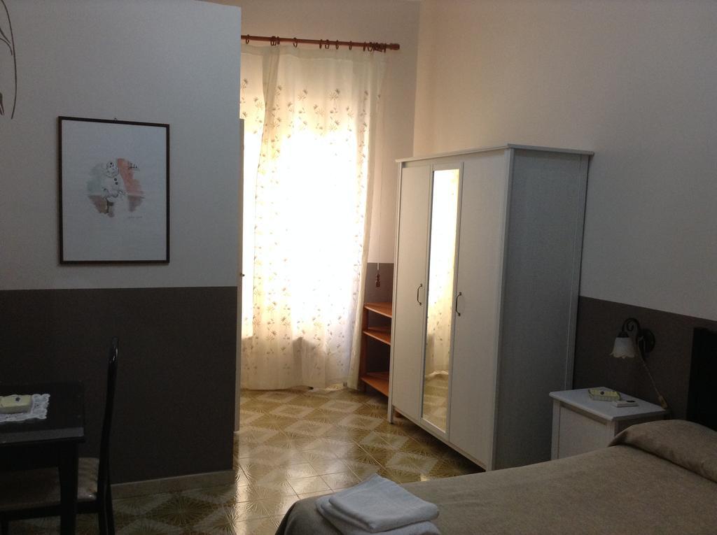 Il Mandorlo Bed & Breakfast อากริเจนโต ภายนอก รูปภาพ