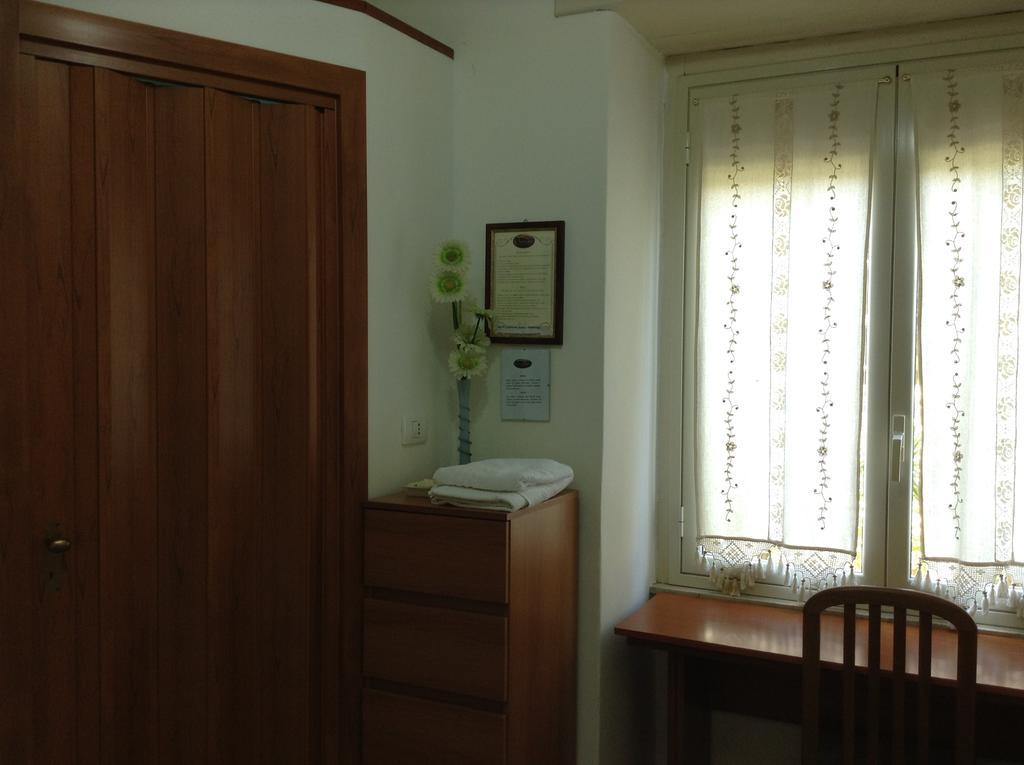 Il Mandorlo Bed & Breakfast อากริเจนโต ภายนอก รูปภาพ