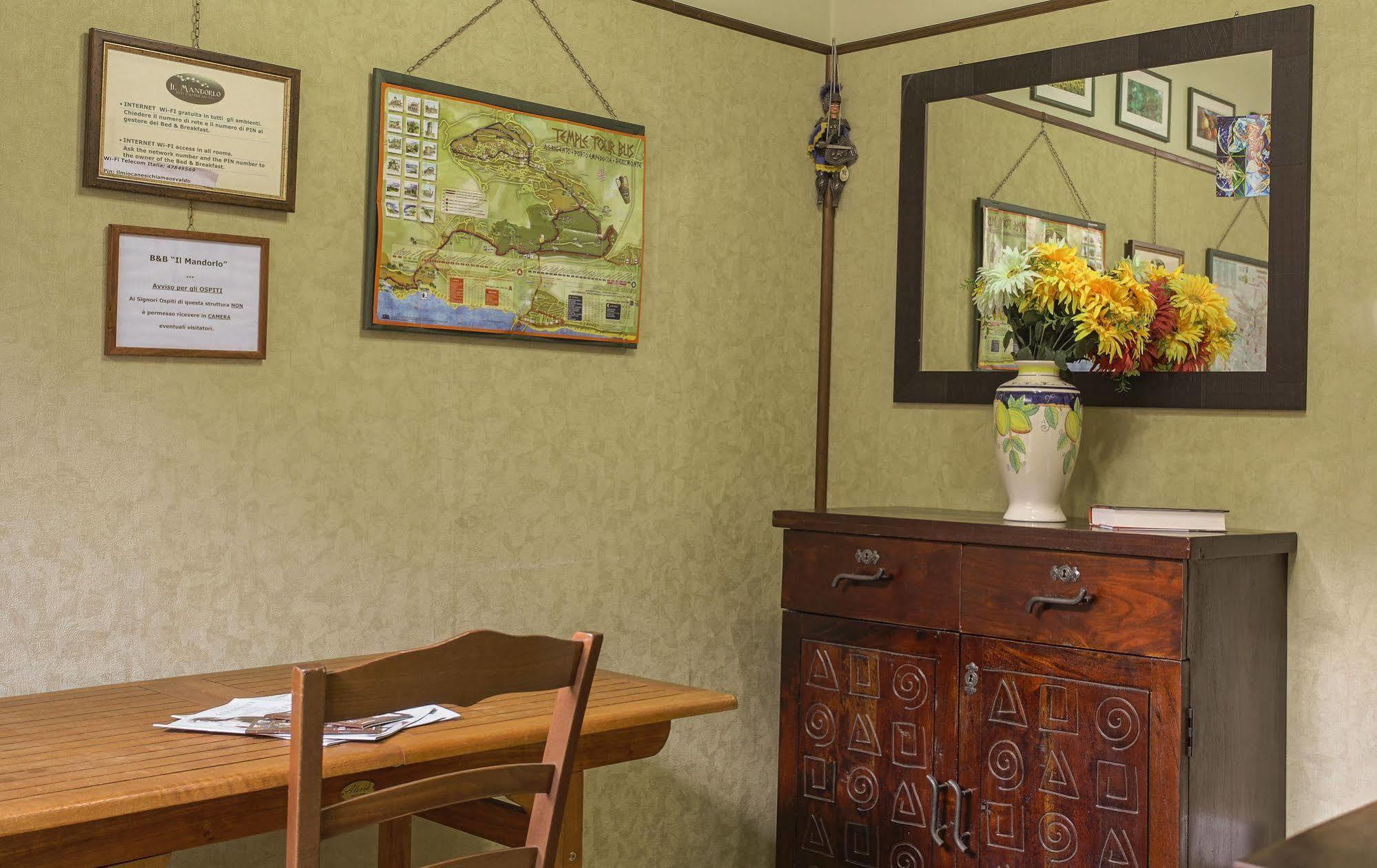 Il Mandorlo Bed & Breakfast อากริเจนโต ภายนอก รูปภาพ